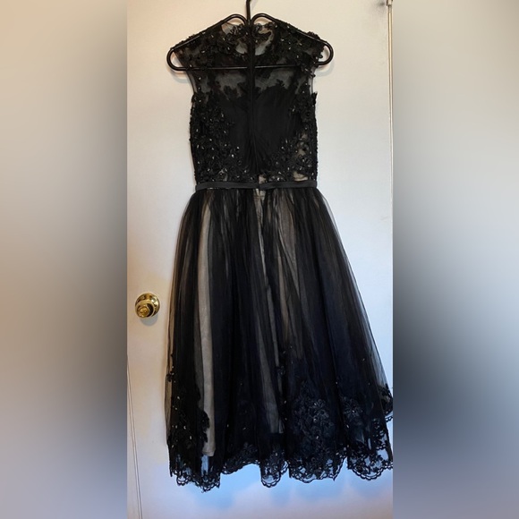 Black Fit and Flare 50’s Silhouette Retro Tea Dress - Picture 6 of 6